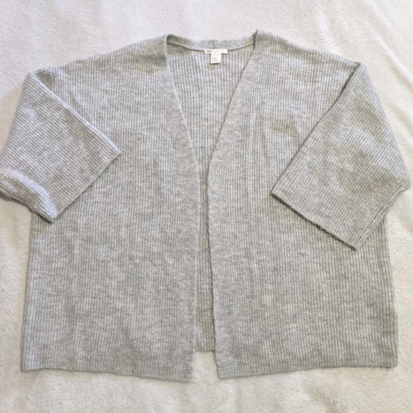 H&M Sweaters - H&M Size M/L (10-16) Grey soft open cardigan/ knit kimono